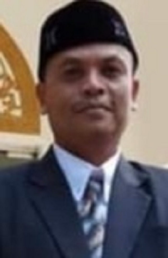 Kepala SMAN 2 Abdya, Abu Bakar S.Ag. Kamis (30/3).